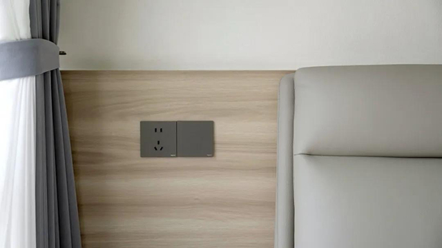 鋼化(huà)玻璃面闆